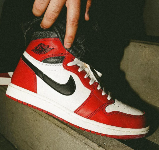 Klekt Platforma de &Icirc;ncredere pentru Colecționarii de Sneakers Autentici